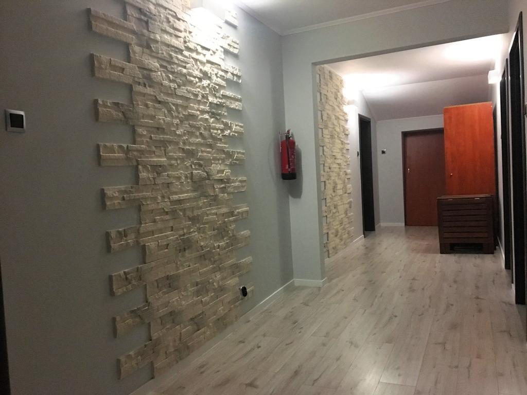 Laura Bed & Breakfast Belchatow Ngoại thất bức ảnh